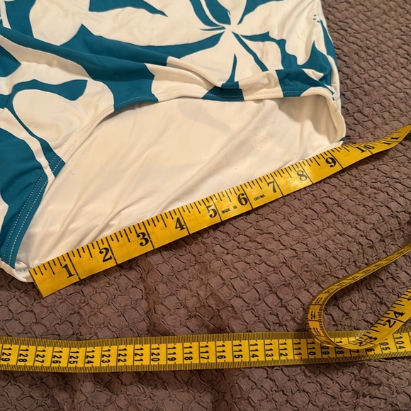 Anne Cole rash guard swimsuit with open back and high neck size 14. NWOT - Picture 10 of 12